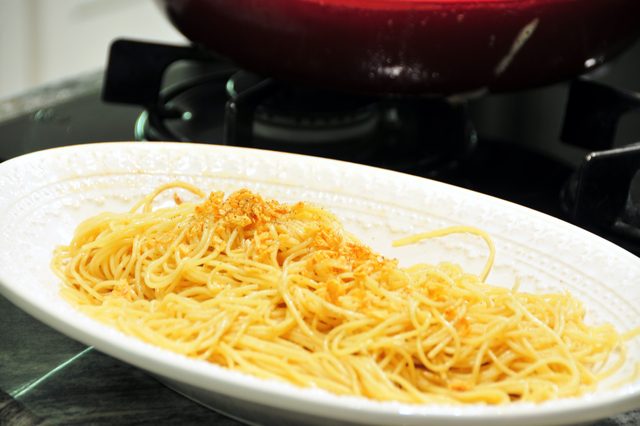 Comment faire la sauce au beurre à l'ail Spaghetti
