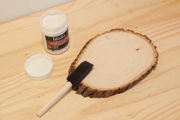 Préparer la surface de votre bois pour le transfert.