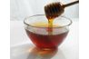 Honey fonctionne comme un mastic naturel et tonifiant pour la peau.