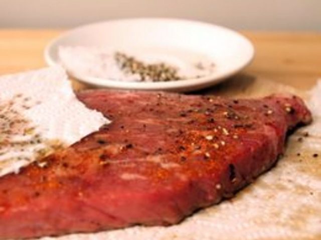 Comment préparer la pointe de surlonge Steaks