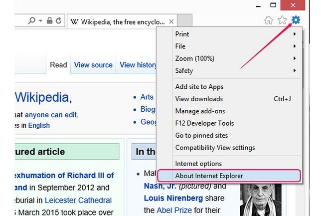 Le menu Paramètres et l'option A propos de Internet Explorer.